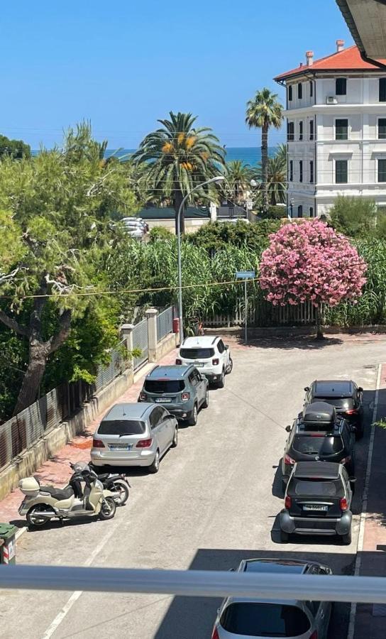 Da Cate - Appartamento Al Mare Grottammare Exterior foto